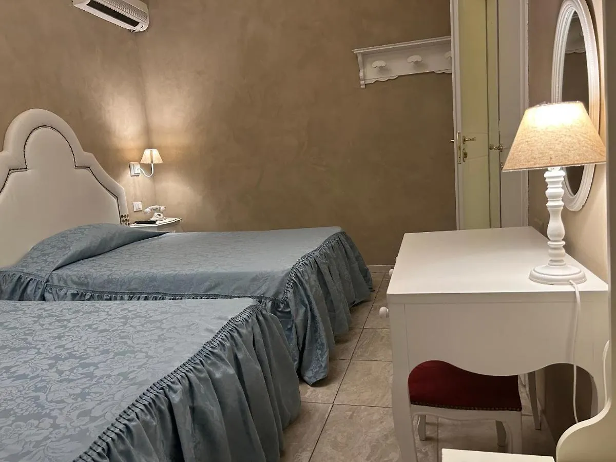 Boutique Hotel Calais Milano  Mailand