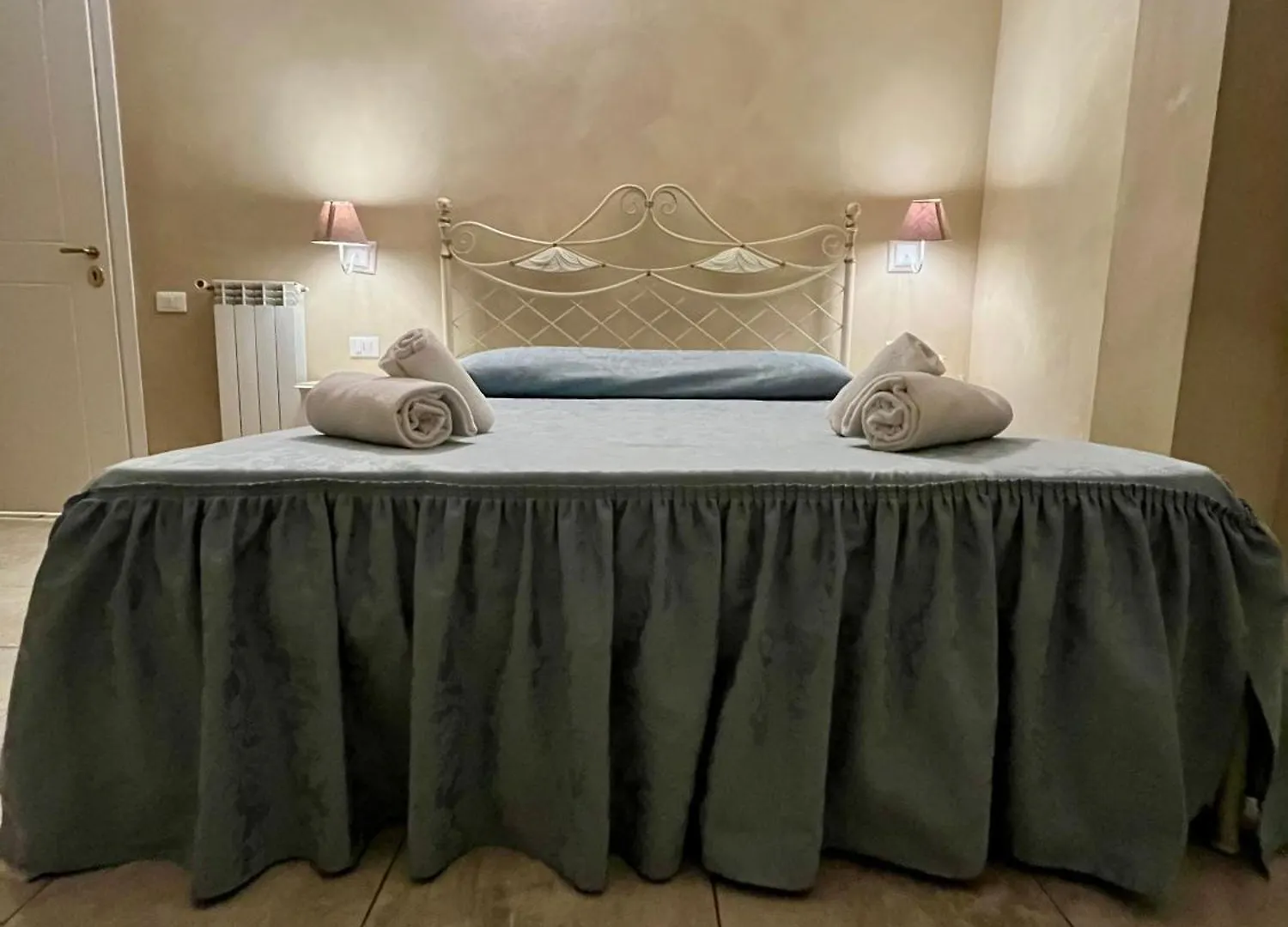 Boutique Hotel Calais Milano 0*, Mailand Italien