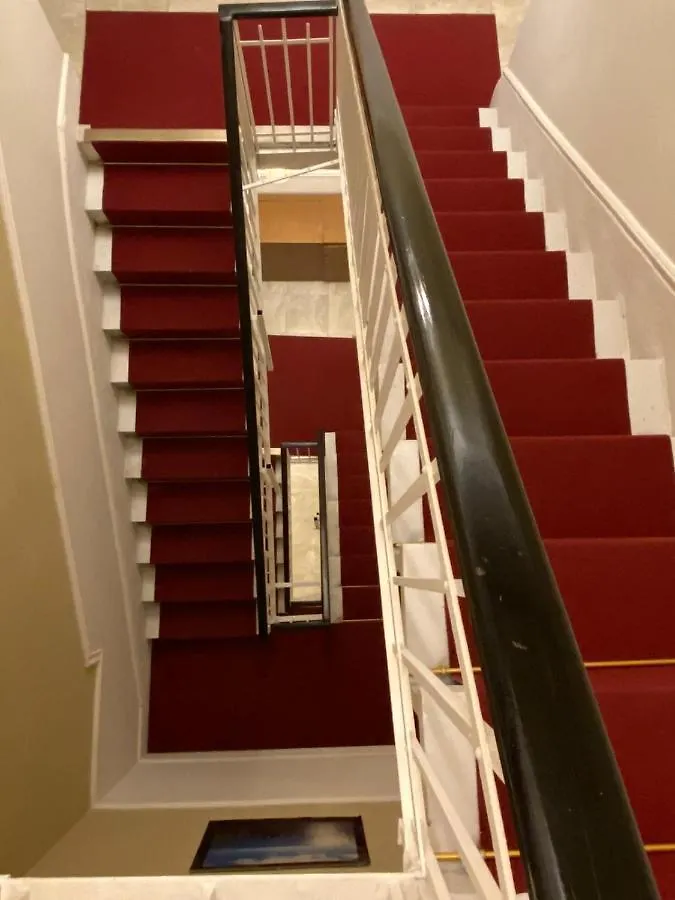 Boutique Hotel Calais Milano 0*, Mailand Italien